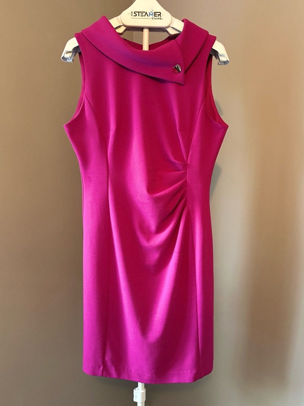 Tahari ASL Sleeveless Ruched Sheath Dress in Magenta